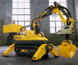 custom demolition robot / for the nuclear industry