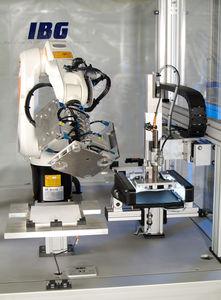 robotic assembly cell