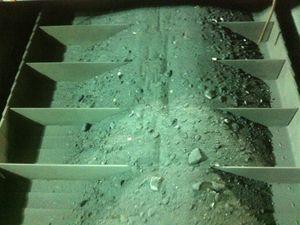 apron conveyor / for the metallurgical industry / for bulk materials / enclosed