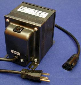 power auto-transformer / encapsulated / laminated / floor-standing