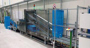 automatic materials handling system / tray / for containers