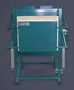 cabinet furnace / gas / automatic