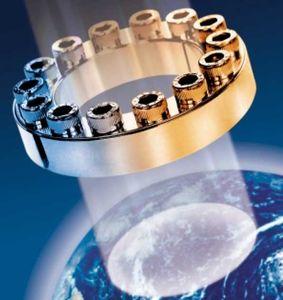 rigid coupling / expandible axle / self-centering / flange