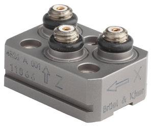 triaxial accelerometer / piezoelectric / miniature / rugged