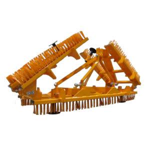 strip brush / cleaning / steel