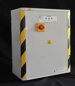 AC UPS / industrial / with built-in battery / enclosed