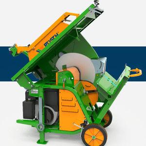 circular saw / wood / automatic / with moving table