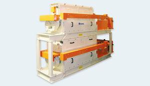 roller mill / horizontal / for grain