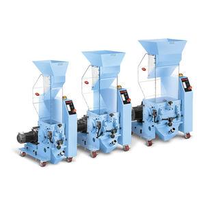 blade grinder granulator / horizontal / automatic / low-speed