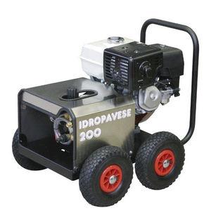 cold water cleaner / with combustion engine / oil / mobile