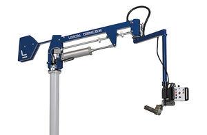 pneumatic manipulator arm