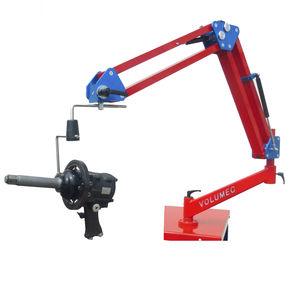 mechanical manipulator arm / with gripping tool / tool / balanced