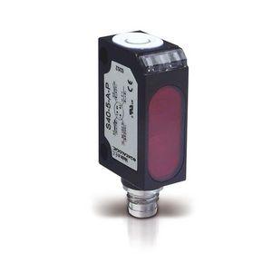 reflex type photoelectric sensor / rectangular / laser / polarized