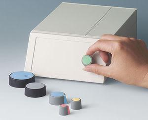 knurled knob / metal / rotating / ergonomic