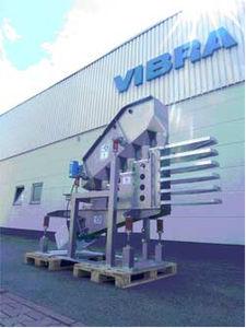 feed hopper / vibrating / drying