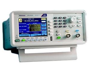 function generator / arbitrary waveform