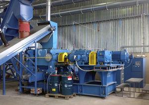 roller mill / horizontal / miscellaneous waste