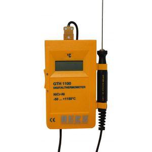 probe thermometer / digital / portable / for gas