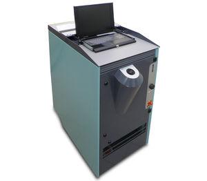 ammonia analyzer / gas / flow / benchtop