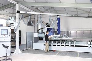 pillar jib crane / ergonomic / with vacuum gripper