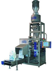 vertical bagging machine / VFFS / for powders / automatic