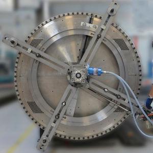 portable flange facer / with OD-clamping