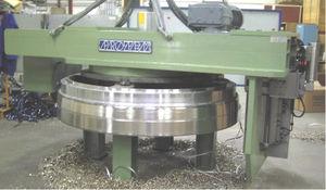 robotic deburring cell / for machine tools