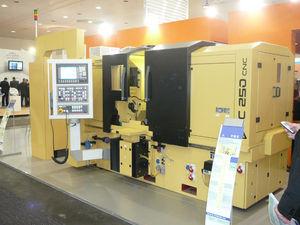 centerless grinding machine / surface / for tubes / CNC