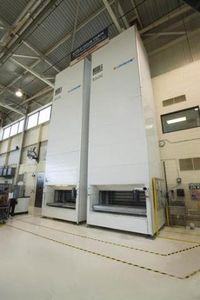 workshop cabinet / floor-mounted / containerized / metal