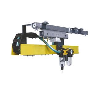 lifting equipment feeding system