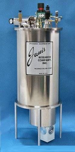 vacuum cryostat