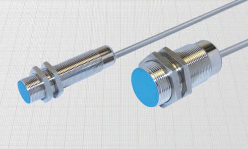 capacitive proximity sensor / cylindrical / amplified / IP65