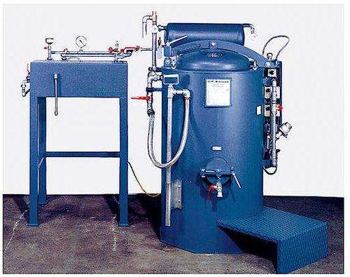 solvent distillation unit / automatic / vacuum