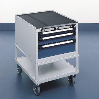 assembly cart / work station / with swivel casters