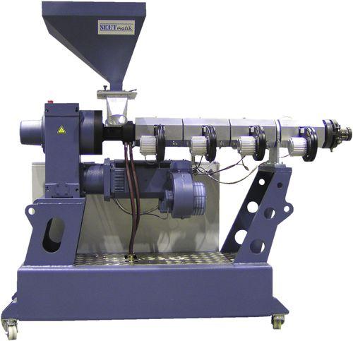 single-screw extruder / smooth bore