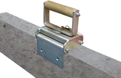 kerbstone laying clamp
