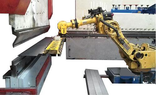 robotic bending cell / for welding applications