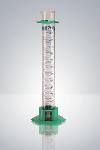 graduated cylinder