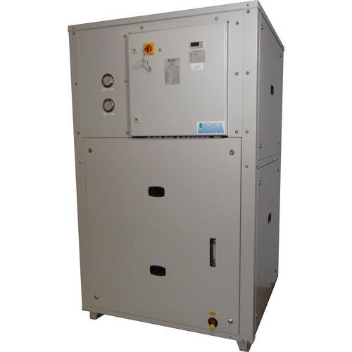 water cooler / liquid / for the automotive industry / for hydraulic applications