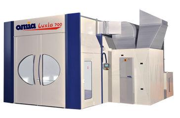 enclosed paint booth / filter / for the automotive industry / pressure