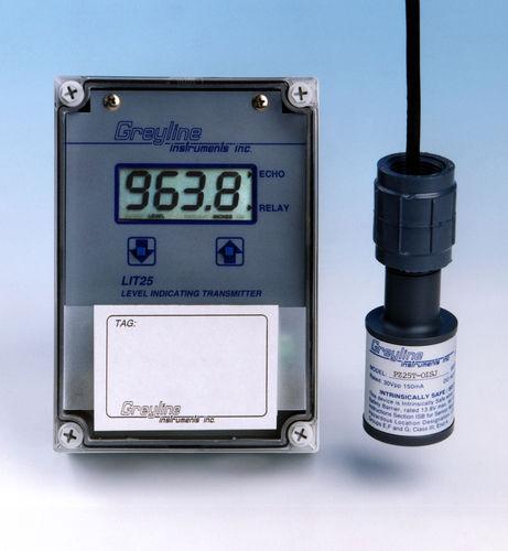 ultrasonic level transmitter / for liquids / for tanks / programmable