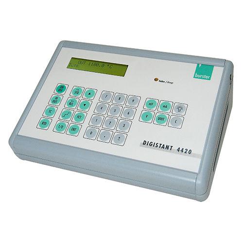 temperature calibrator / multifunction / current / resistance