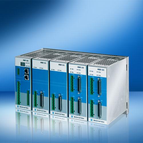 AC servo-drive / 1/2-axis