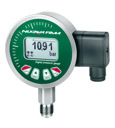 pressure gauge / Bourdon tube / digital / IP65 / for oil