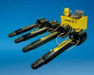 load lifting system / cylinder / synchronous / with hoist