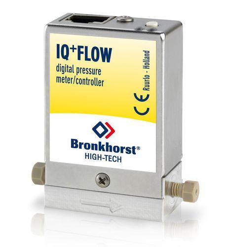 air pressure regulator / membrane / single-stage / compact