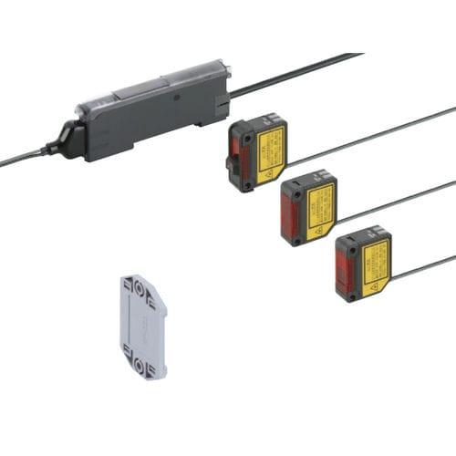 coaxial reflective photoelectric sensor / rectangular / laser / long-range