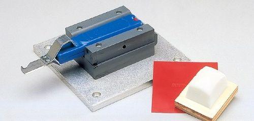 epoxy adhesive / two-component / low-viscosity / for metal