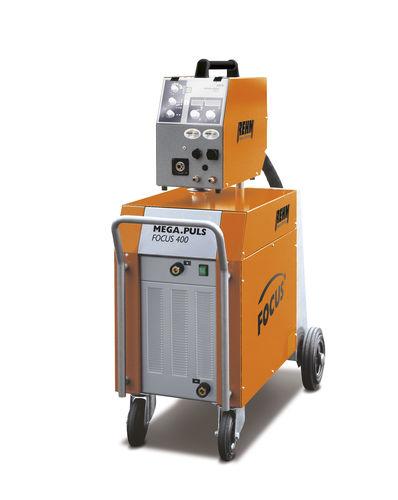 MIG-MAG welder / with 4-roll wire feeder / three-phase / pulsed DC