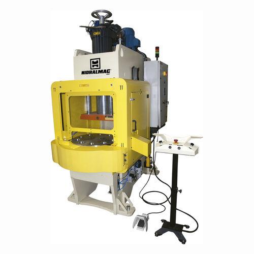 hydraulic press / cutting / bending / C-frame